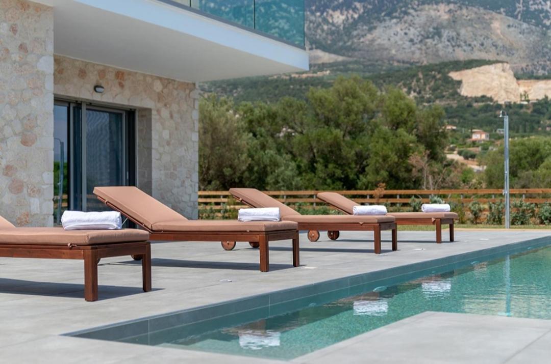Kefalonia Stone Villas - Villa Petros Kefalonica トラペザキ エクステリア 写真