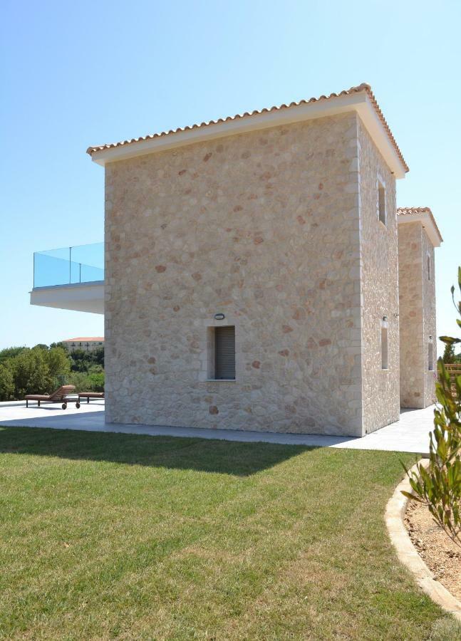 Kefalonia Stone Villas - Villa Petros Kefalonica トラペザキ エクステリア 写真