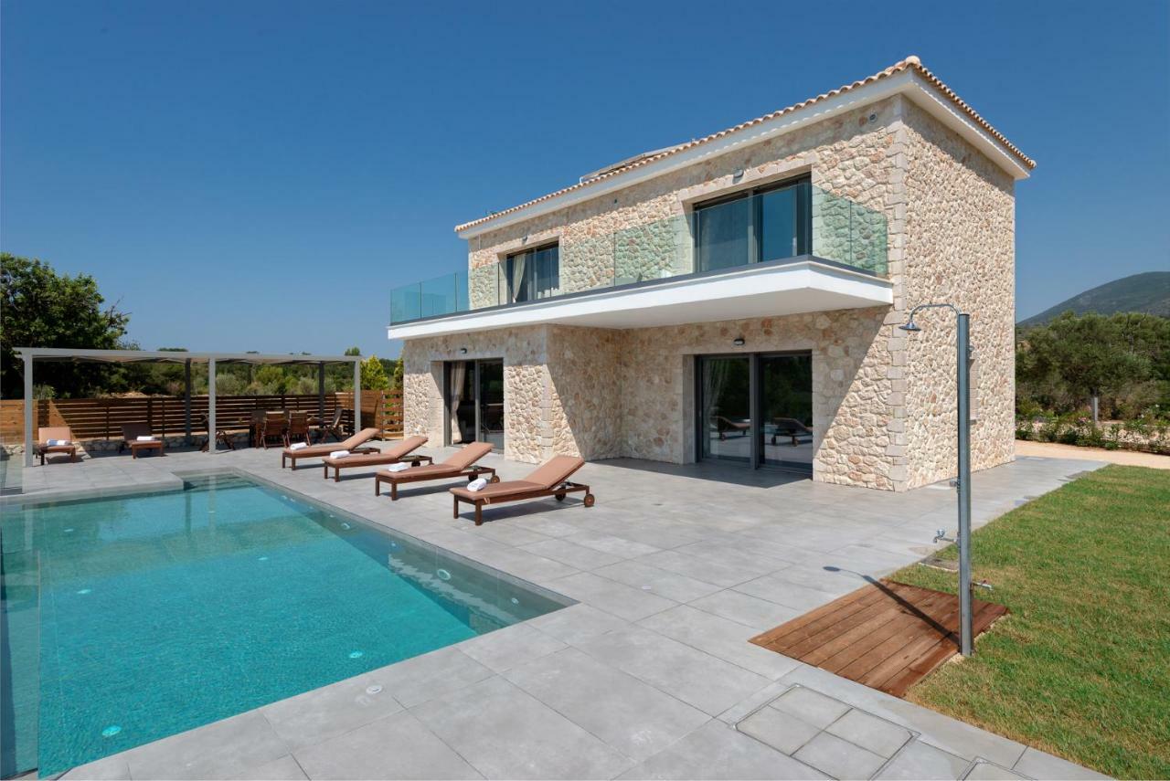 Kefalonia Stone Villas - Villa Petros Kefalonica トラペザキ エクステリア 写真